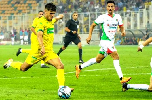 MC Alger 3 – JS Kabylie 2 : Le Doyen remporte le classico et repasse devant