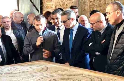 Visite du ministre de la culture à Tipasa : «Les citoyens à mobilité réduite auront accès aux sites touristiques»